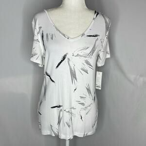 Apt. 9 White Short Sleeve V-Neck Tee with Black Abstract Print NWT